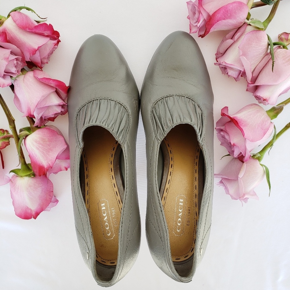 Coach Ruched Grey Pumps - Picture 8 of 8